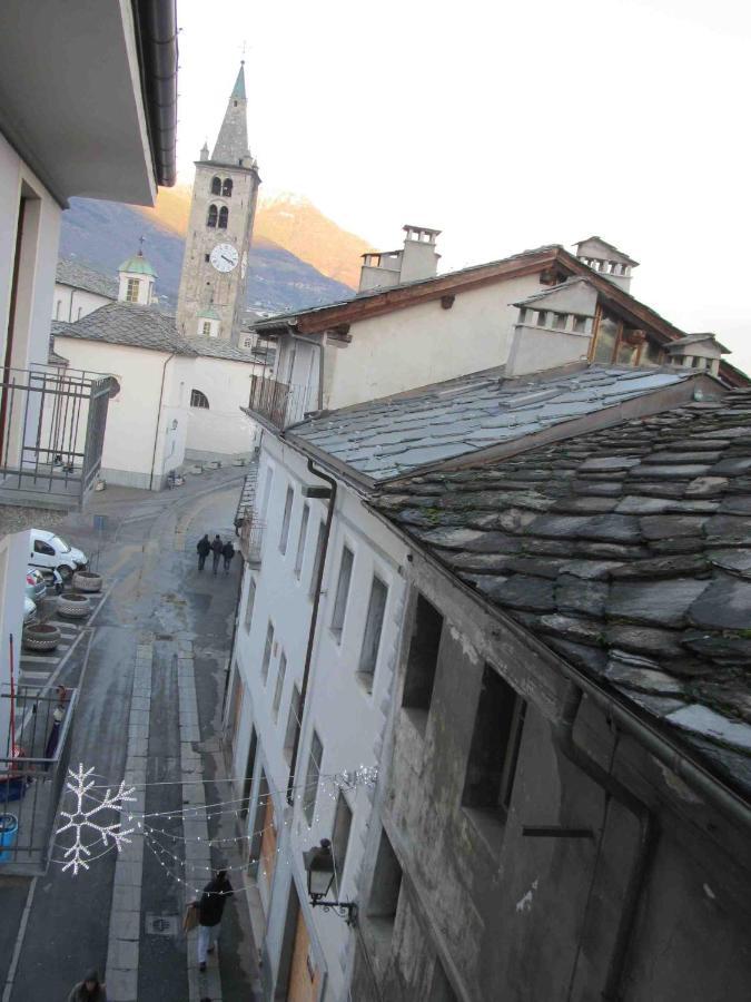 Aosta Maisongnemaz Luaran gambar