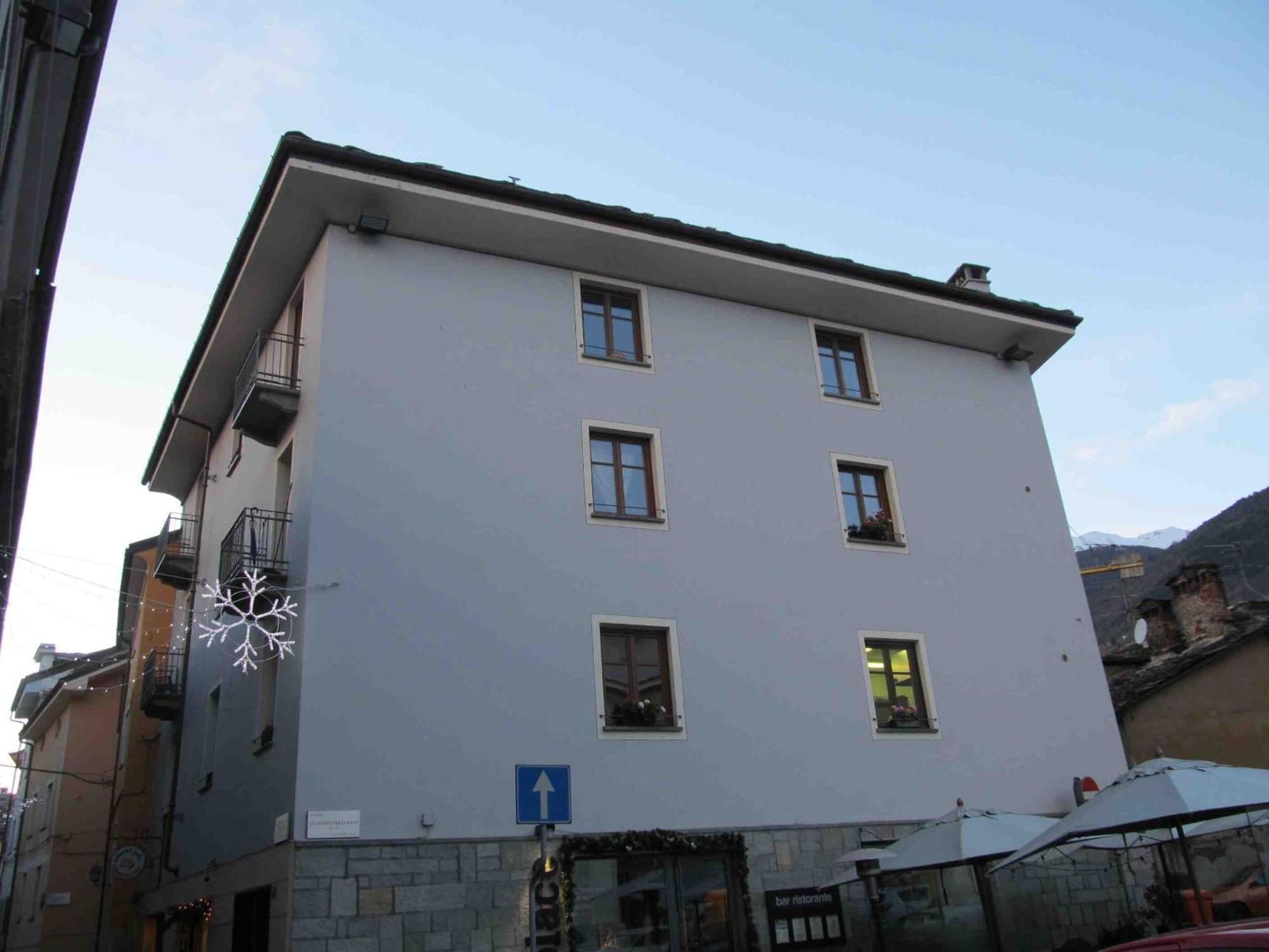 Aosta Maisongnemaz Luaran gambar