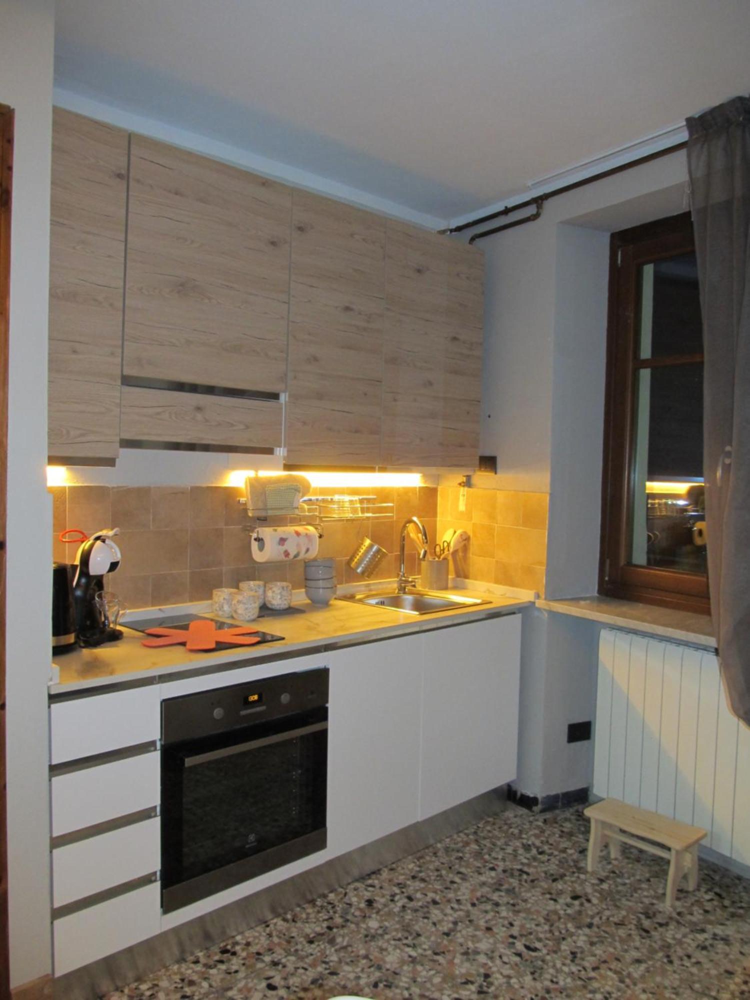 Aosta Maisongnemaz Luaran gambar